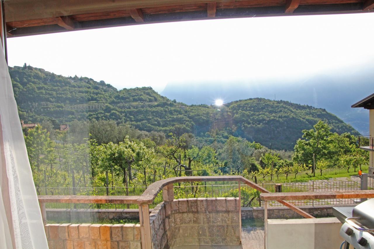 Villetta Ulivi Ca7 Sun Terrace By Gardadomusmea Tremosine Bagian luar foto