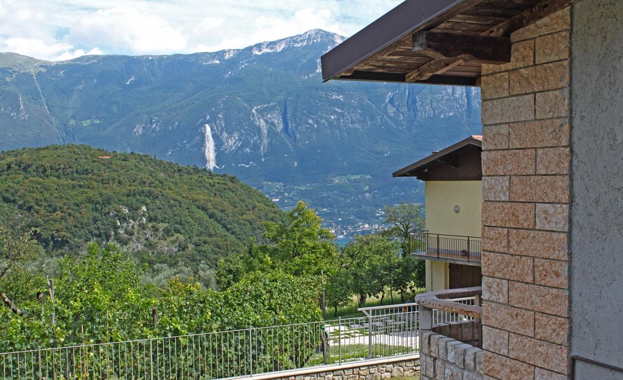 Villetta Ulivi Ca7 Sun Terrace By Gardadomusmea Tremosine Bagian luar foto